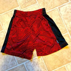 Boys 3t Spalding shorts